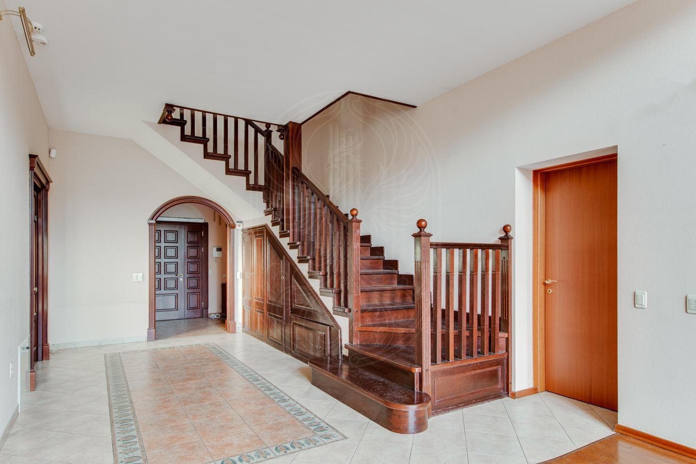 Продажа Дом 630 м² на участке 15 сот. в Береста - фото 2