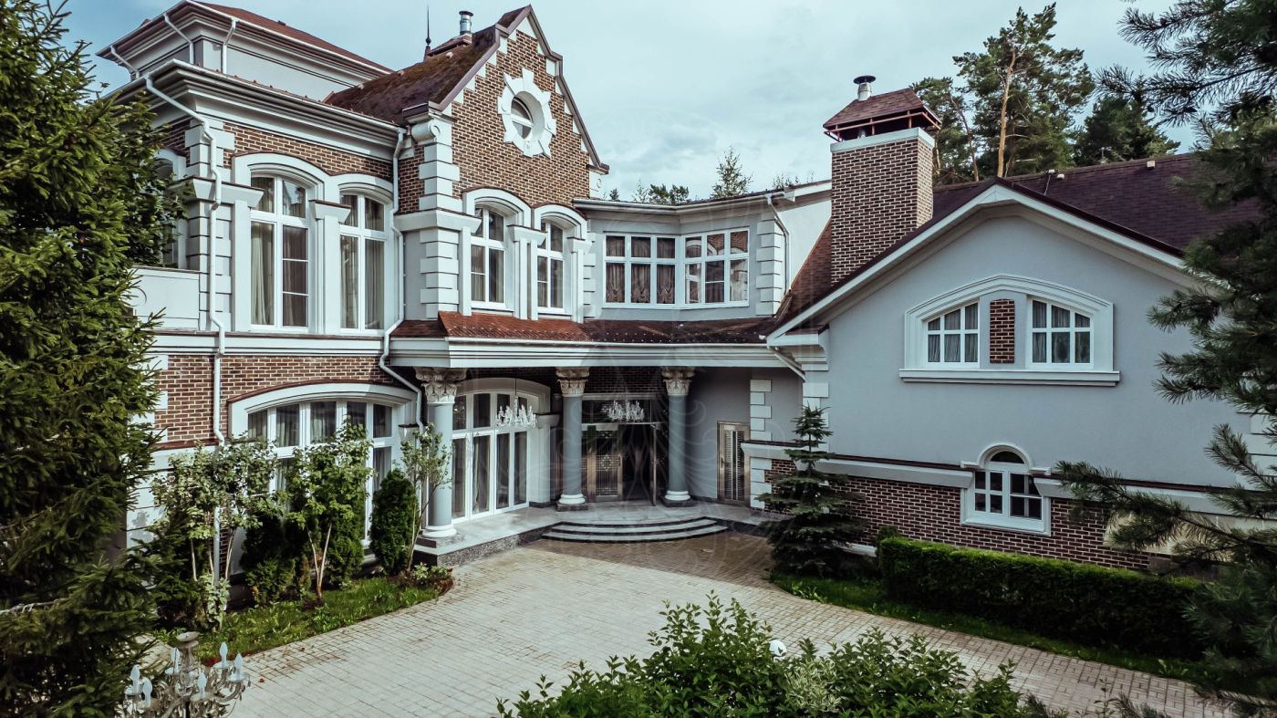 Дом в Жуковке