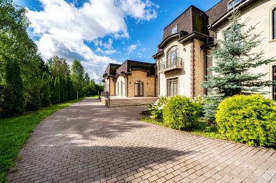 photo 68a71687ba221_thumb.jpg