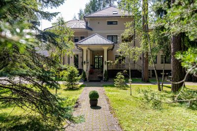 photo 688b41f00c398_thumb.jpg