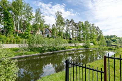 photo 68ecf71db572c_thumb.jpg