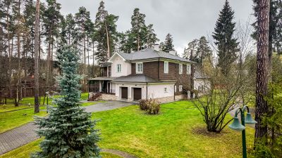 photo 690b20aeb425e_thumb.jpg