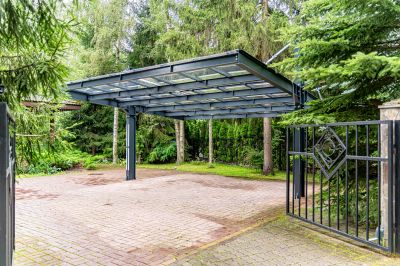 photo 12642_6893619eb38fa_thumb.jpg