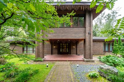 photo 12809_12642_68936038e716c_thumb.jpg