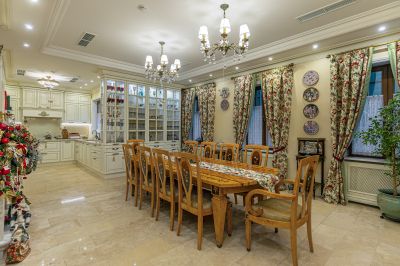 photo 12810_67a46ec6c8fb8_thumb.jpg