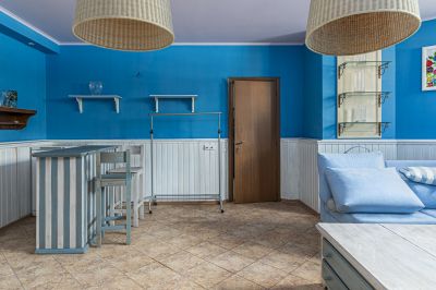 photo 12814_676d35f44b051_thumb.jpg