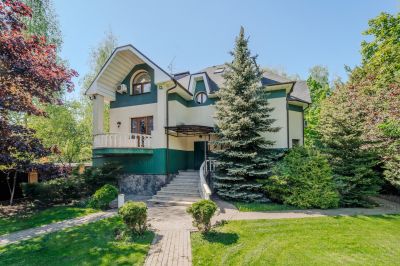 photo 12814_683409bf1be7a_thumb.jpg