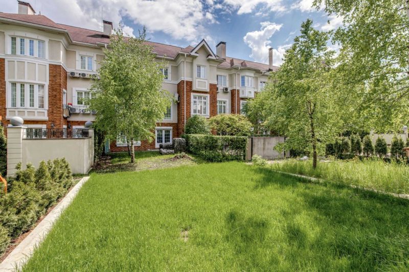 Продажа таунхаусов на Новорижском шоссе